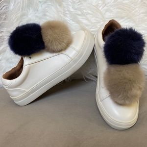 Pom Pom Sneakers 👟